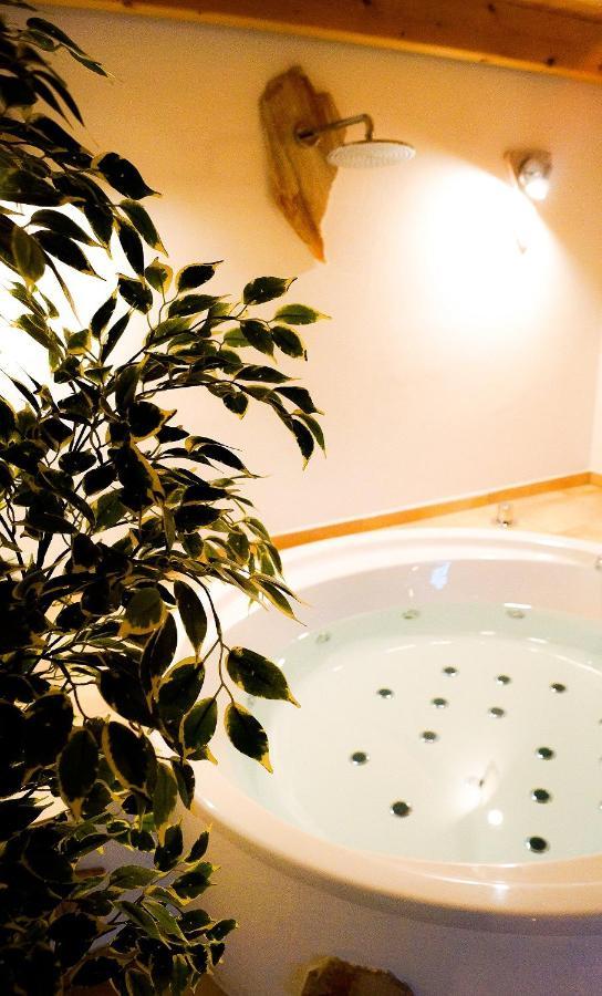 Besondere Ferienwohnung Spirit Auf Idyllischem Reiterhof Nahe Burg Eltz Münstermaifeld Εξωτερικό φωτογραφία